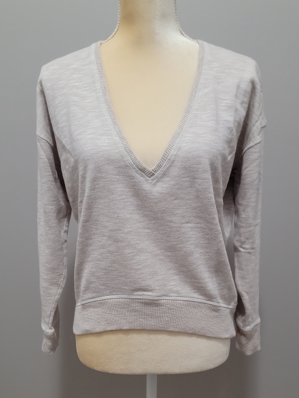 VTG 2014 Victoria's Secret Doeskin Marled Deep V Neck Pullover Sweatshirt XS